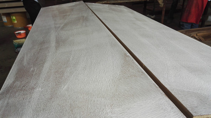 Veneer glue